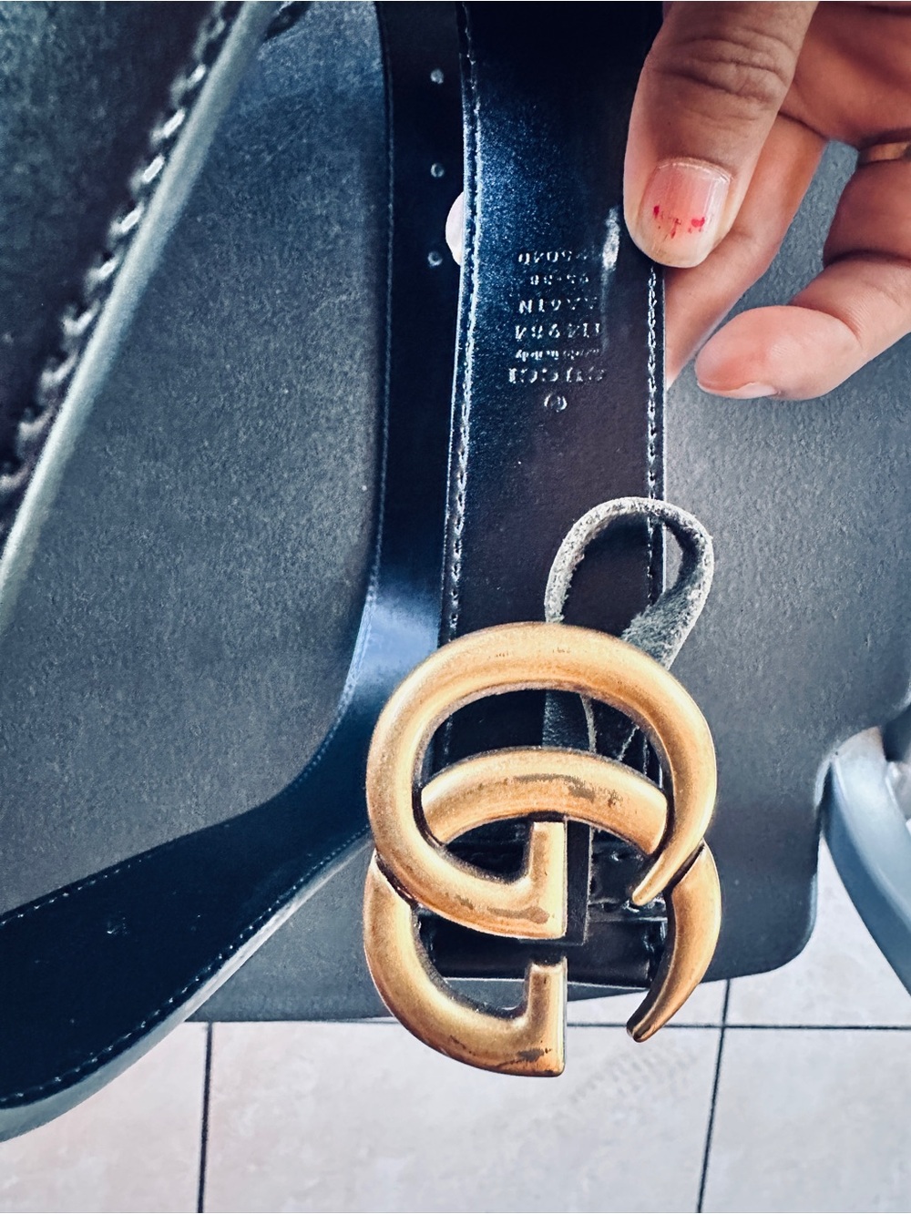 AuthenticGucci Black Leather Belt with Gold Double G Buckle
